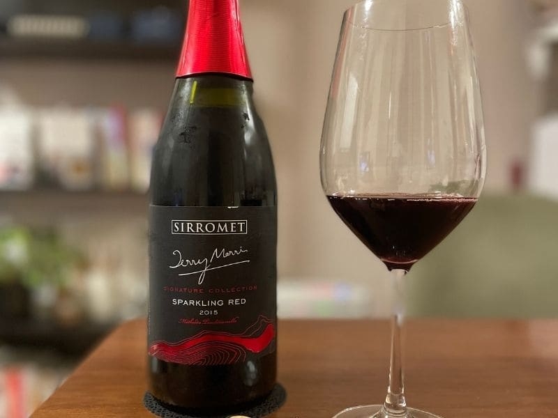 シグニチャー・スパークリング・レッド