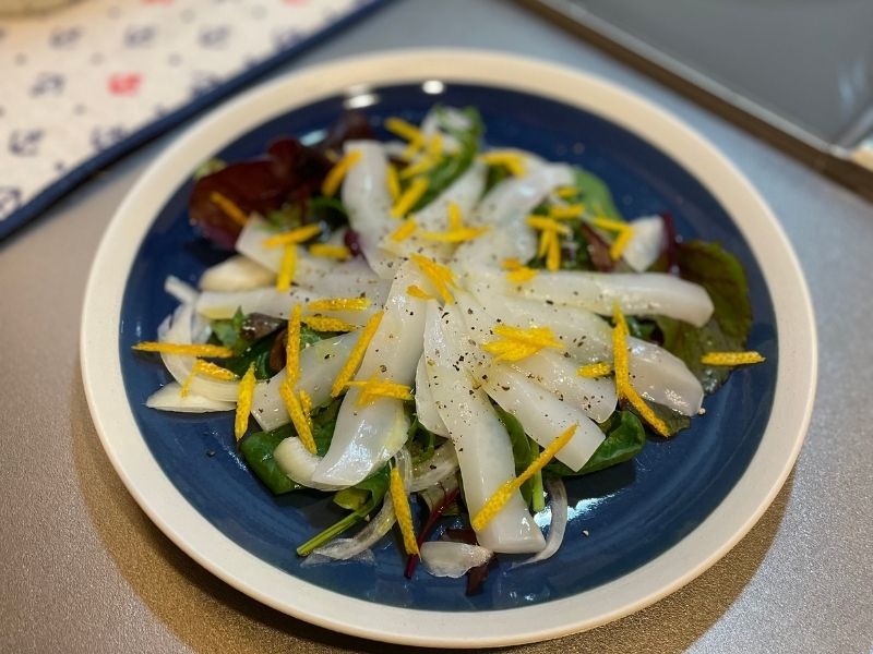 イカの柚子カルパッチョ