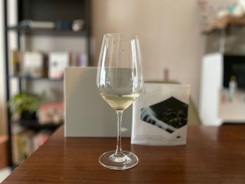 北海道TEA ワインブドウリーフティー2021　色