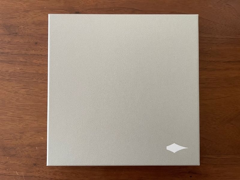 北海道TEA ワインブドウリーフティー2021　包装