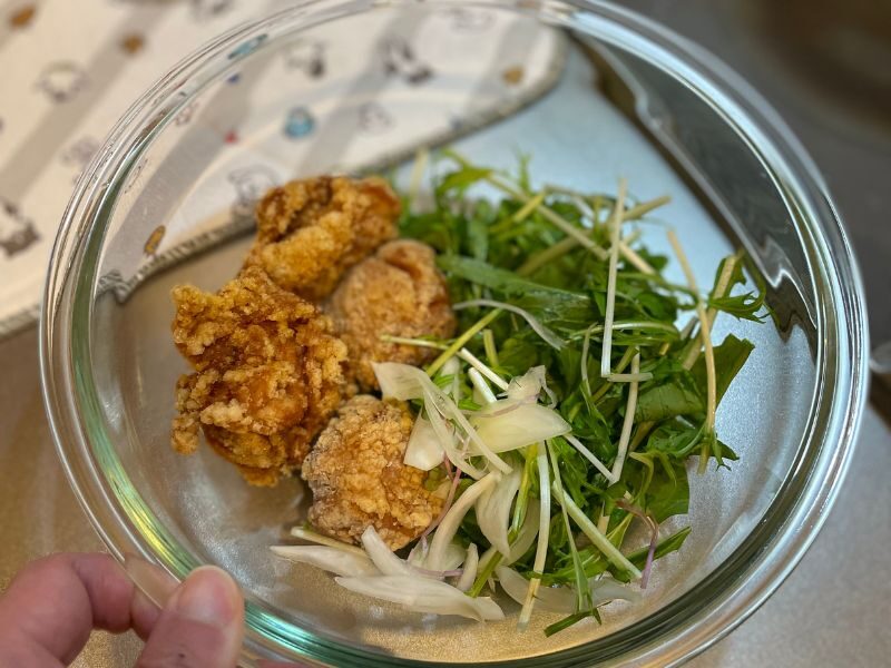 レモンでさっぱり唐揚げマヨ七味サラダ