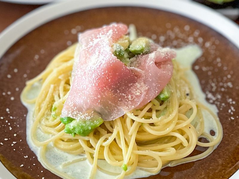 アボカドクリームパスタ