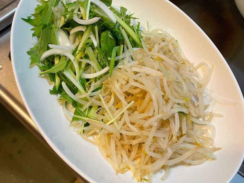 にらだれ豚しゃぶ