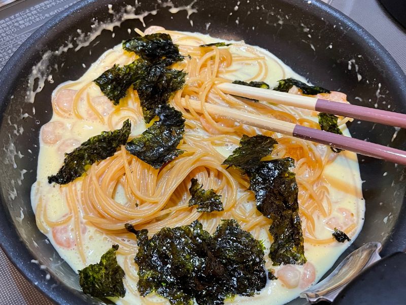 エビと韓国のりのクリームパスタ