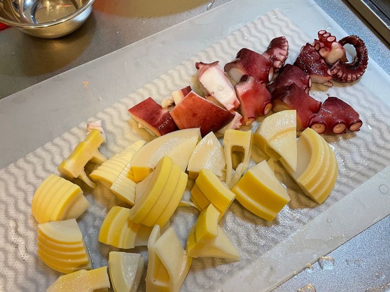 タコと筍ののり塩炒め